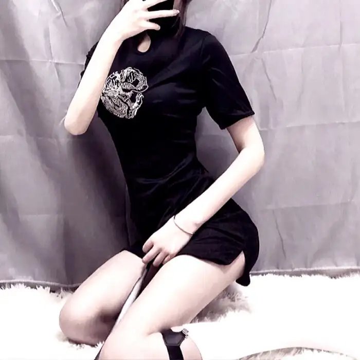 喧哗独学 海报